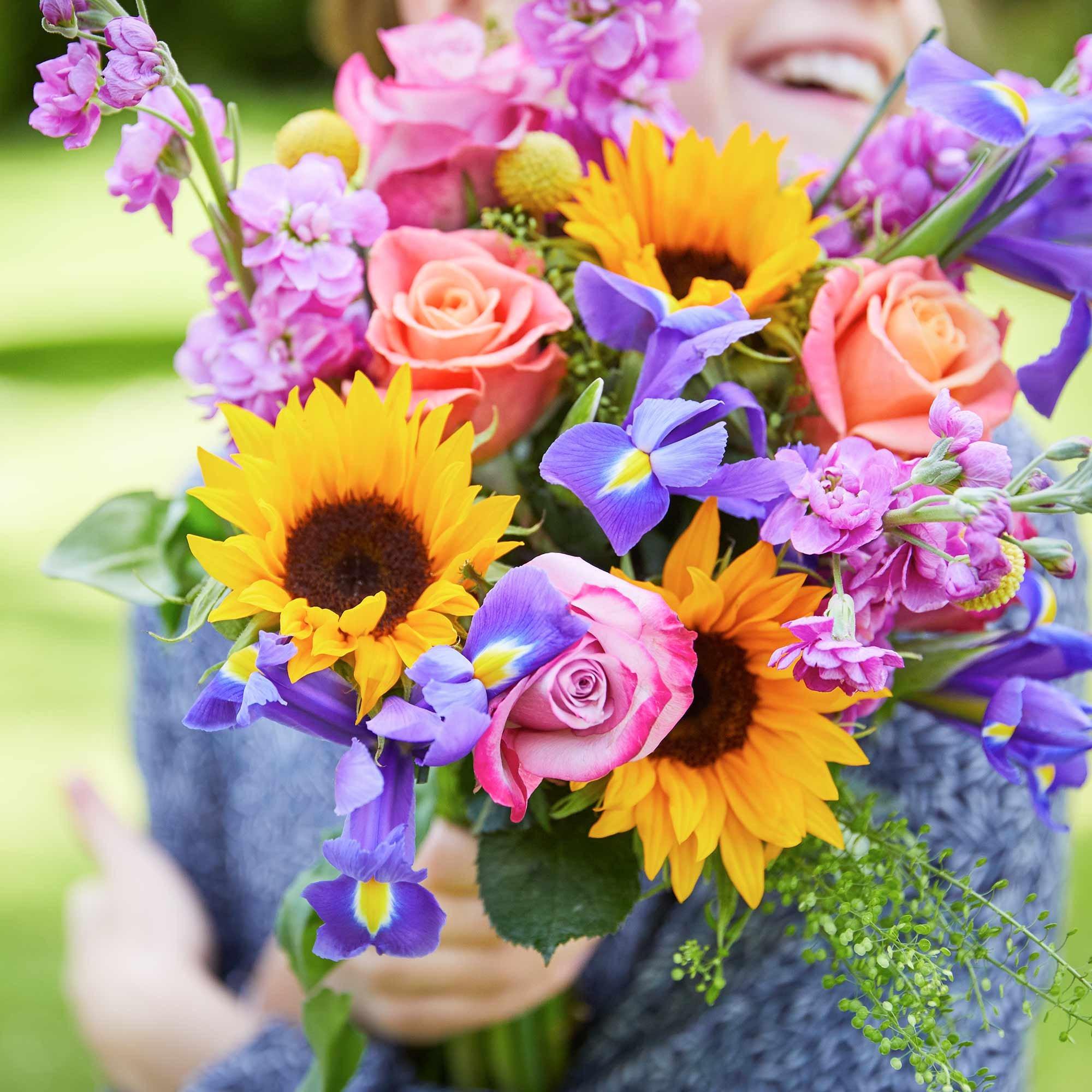bright-pink-yellow-peach-bouquet